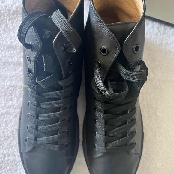 AUTHENTIC BLACK LEATHER GUCCI SNEAKERS… SIZE 40/6 MEN’S OR 9 WOMEN’S… EXCELLENT - Picture 6 of 14